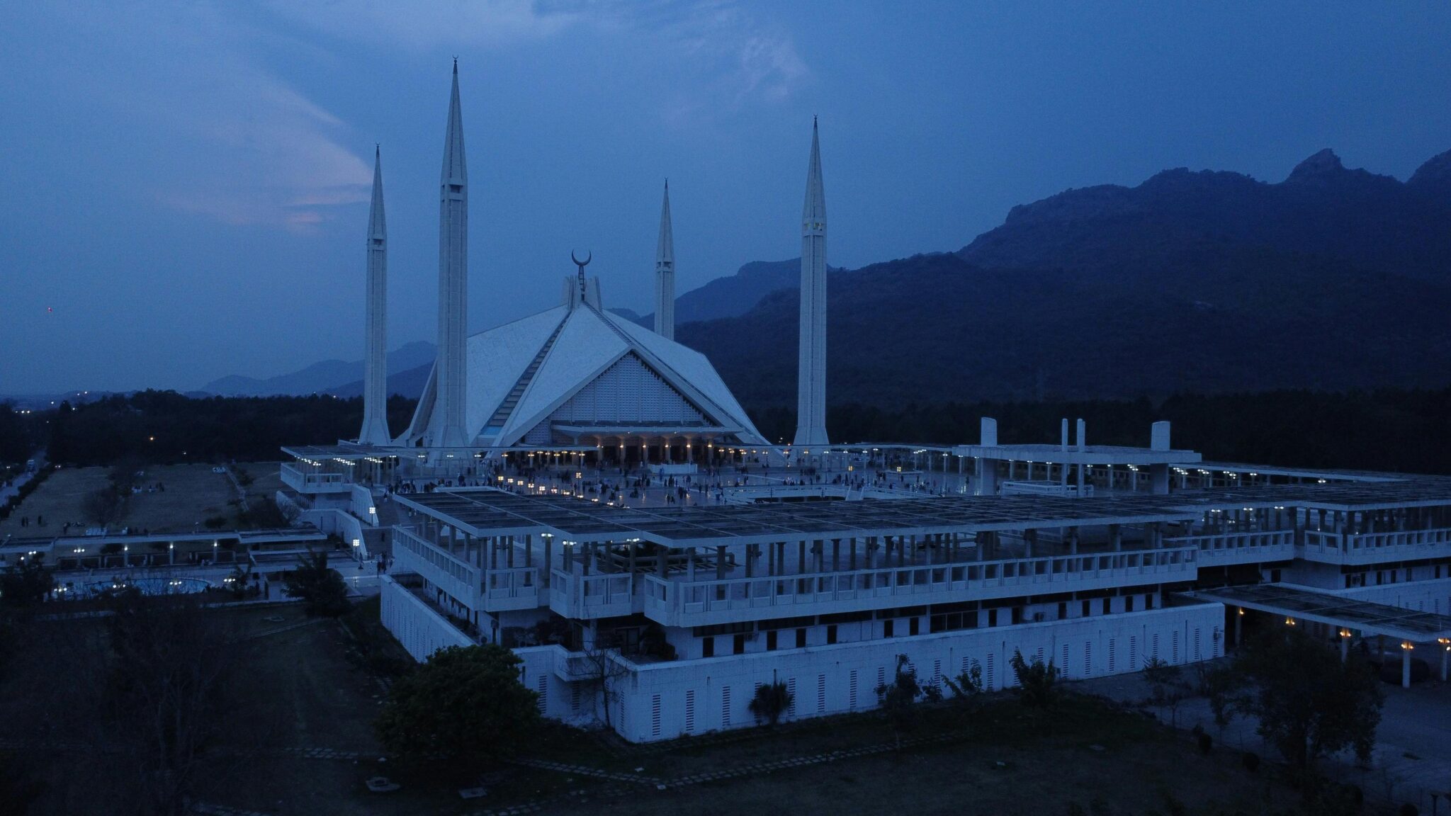 Faisal-Mosque-Islamabad-9GMarketing